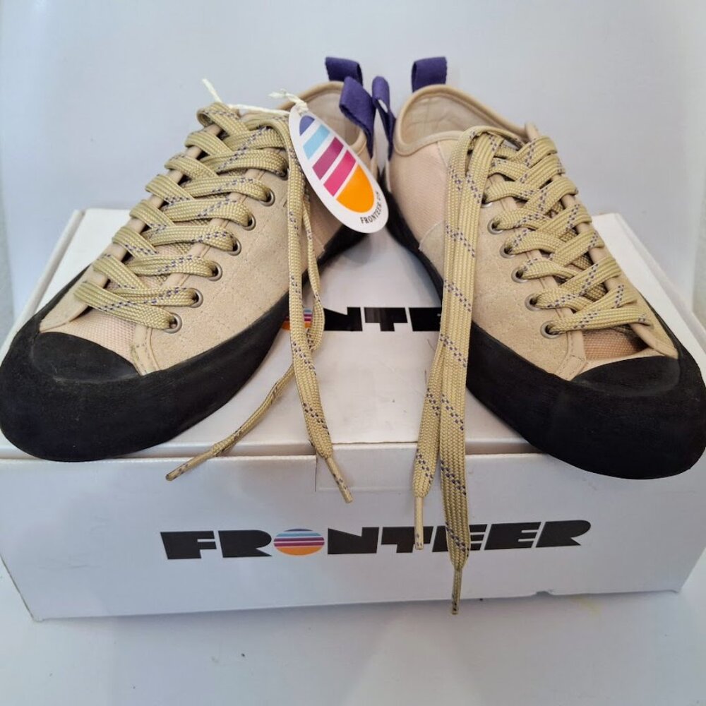 RARE NEW Fronteer Super Gratton Retro Sneaker Limited Prod Preppy Men 8/ Women 9